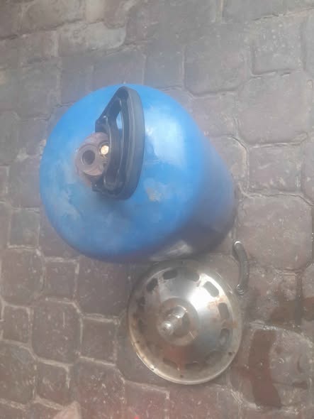 Gas bottle photo 2