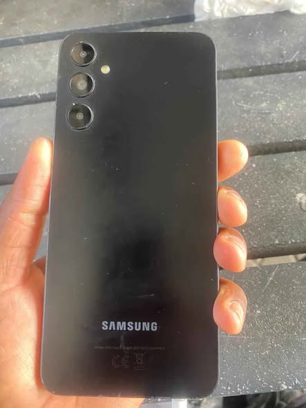 Samsung A05s photo 3