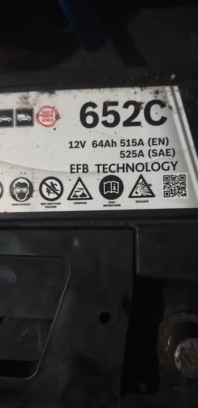 Car battery photo 1