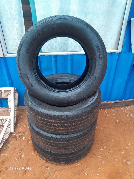 Second hand tires photo 1