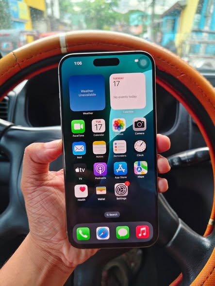iPhone 15 Pro Max 256GB photo 1