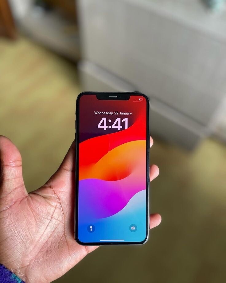 iPhone XR 128gb available in Walvis Bay photo 1