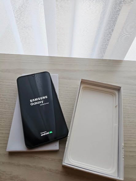Samsung Galaxy A34 5G photo 1