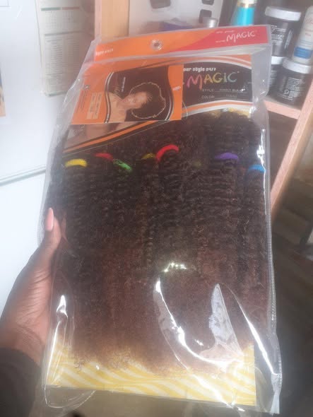 Kinky hair photo 3