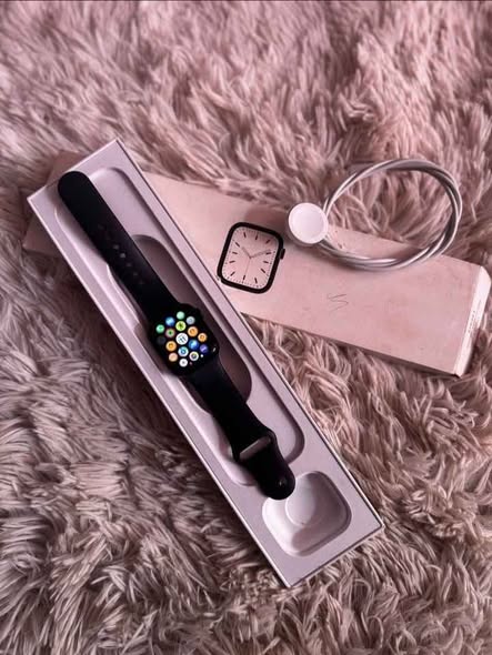 APPLE WATCH SERIES 7 41MM photo 3