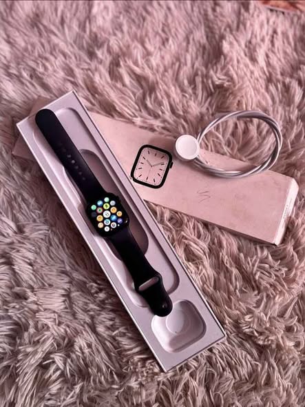 APPLE WATCH SERIES 7 41MM photo 1