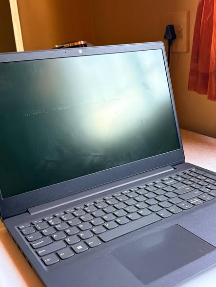 Lenovo Ryzen 3 photo 1