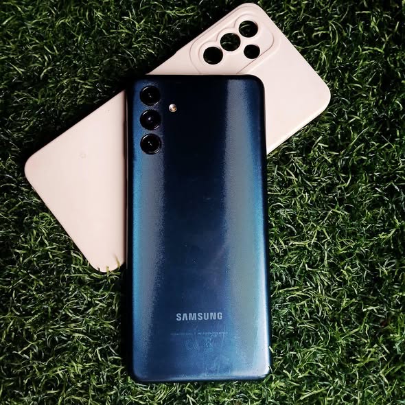 Samsung A04S photo 2