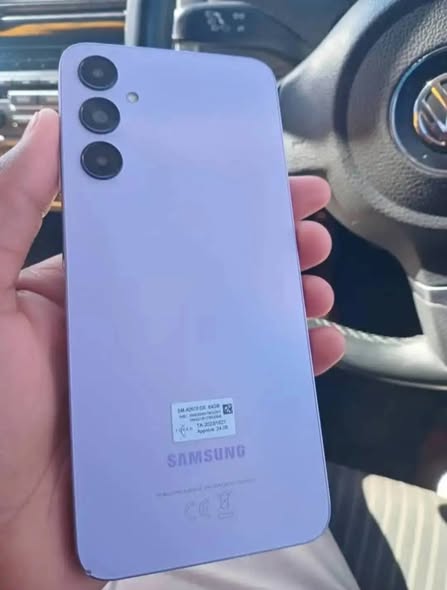 Samsung A05s 64gig photo 2