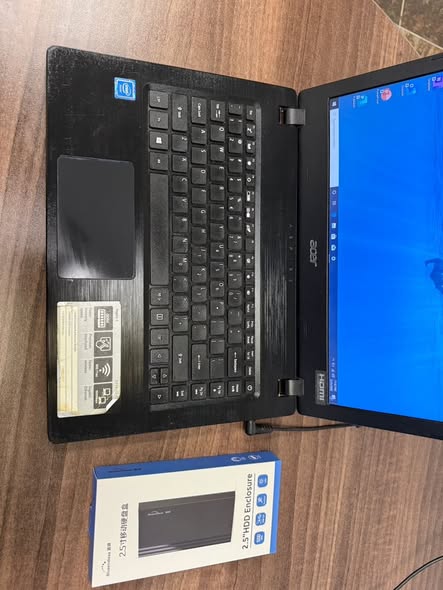 Acer Semi-Mini Pro Laptop photo 5