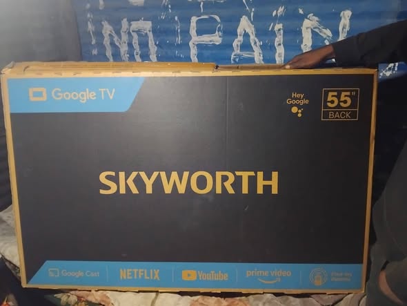 55 Inch Skyworth Smart TV photo 2