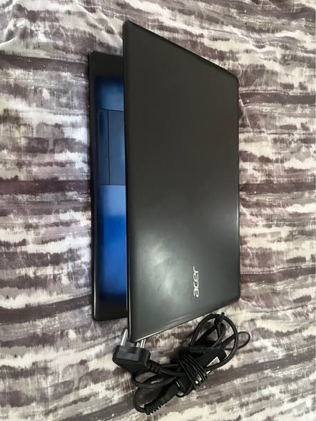 Acer Intel core i3 laptop photo 2
