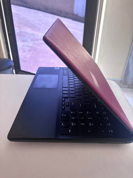Acer Aspire laptop photo 5