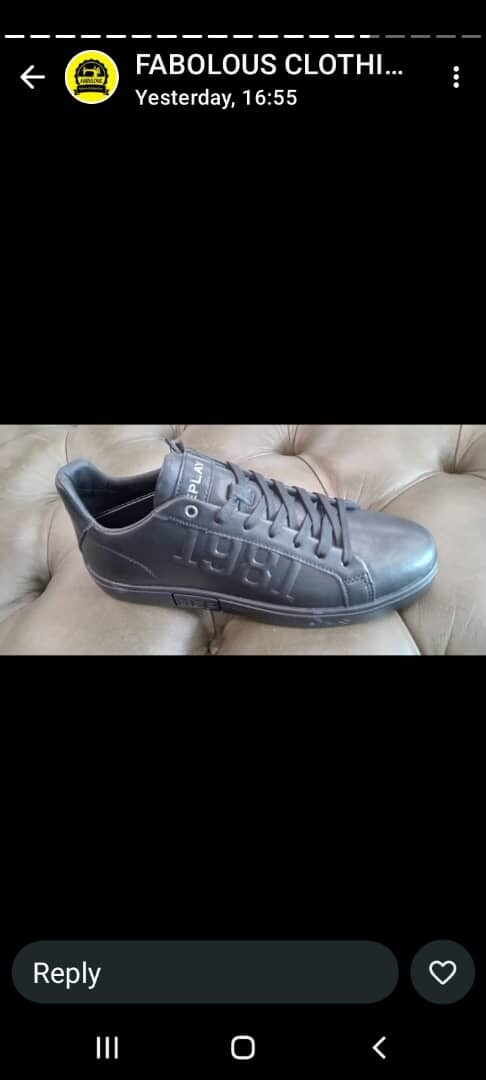 SELLING REPLAY SNEAKERS photo 2