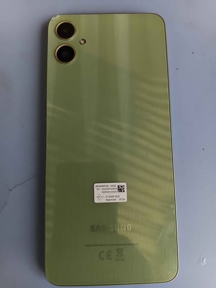 Samsung Galaxy A05 photo 3