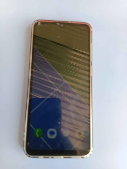 Samsung Galaxy A05 photo 4