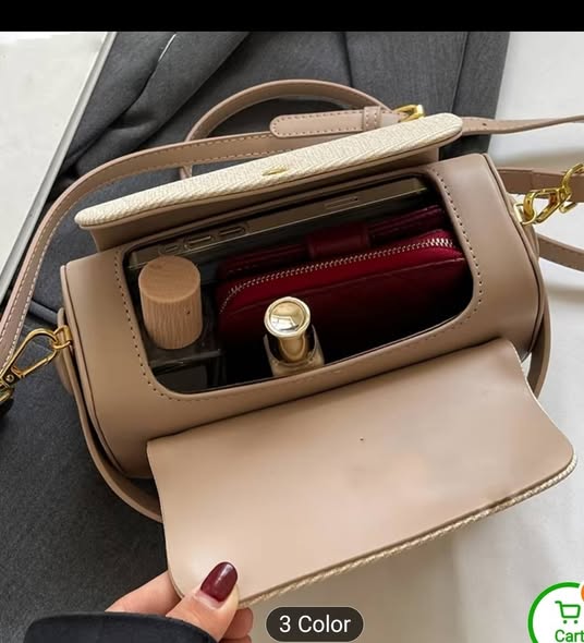 Handbags photo 2