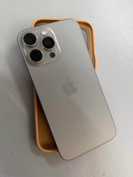 iPhone 15 pro max photo 1