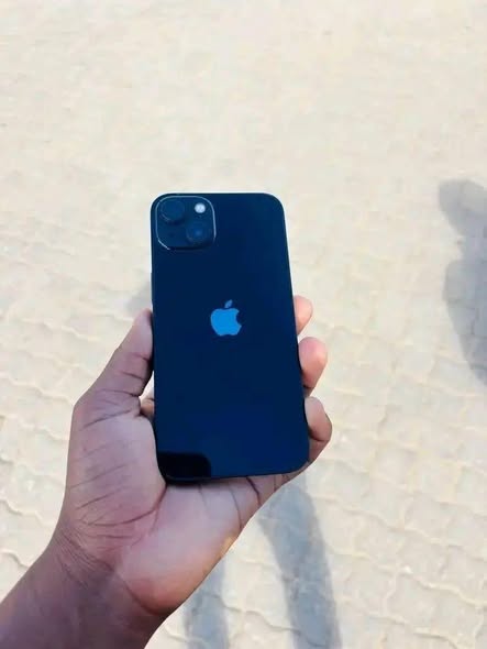 IPHONE 13 photo 1