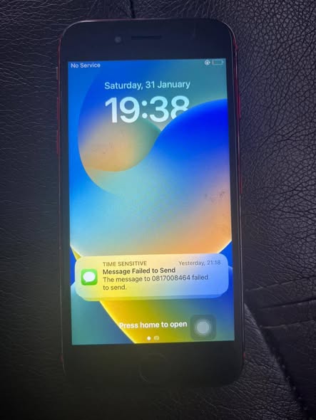 IPHONE 8 64GB photo 2
