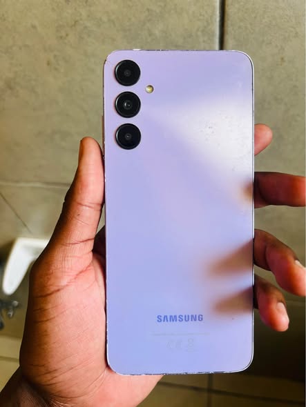 Samsung A05S photo 1