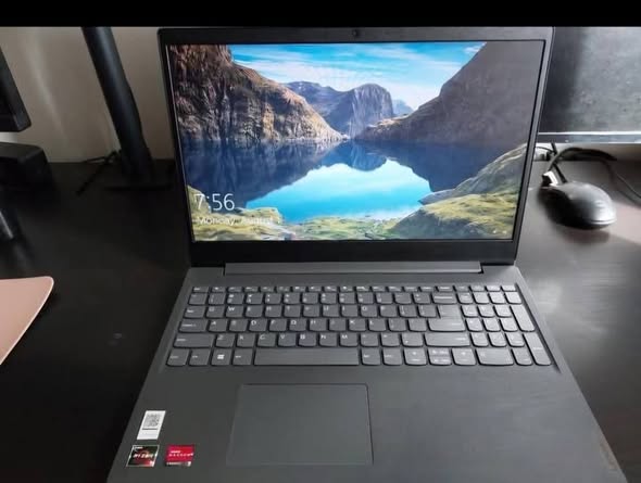Lenovo Ryzen 3 photo 1