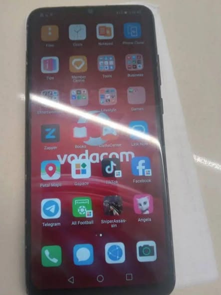 Huawei Y6P photo 1