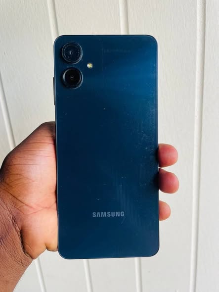 Samsung A06 64gb photo 3