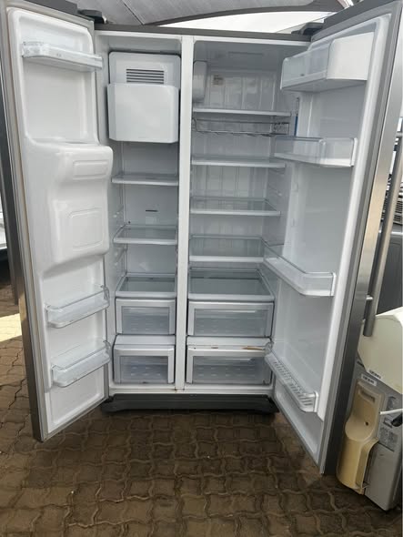 Samsung Fridge Freezer photo 3