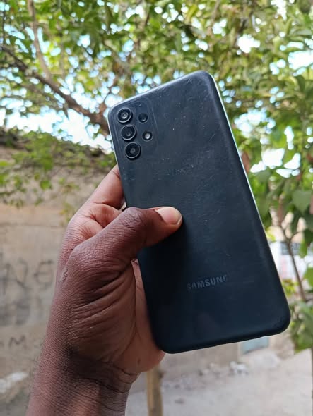 Samsung A13 photo 3