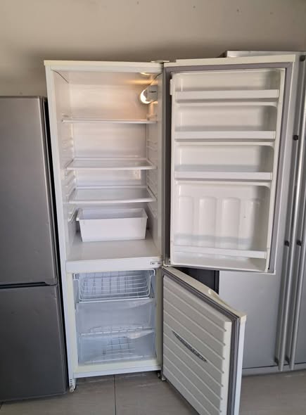 Fridge photo 3