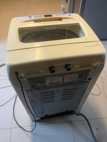 Samsung 8kg top loader washing machine photo 5