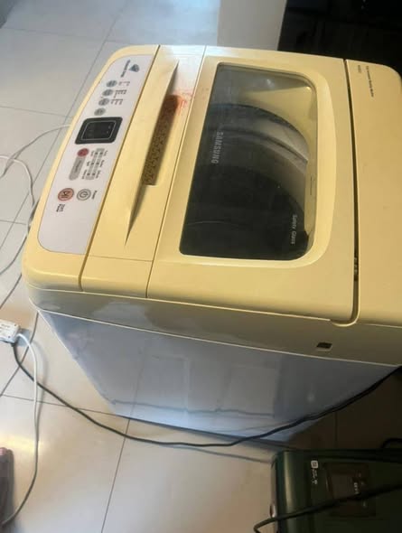 Samsung 8kg top loader washing machine photo 3