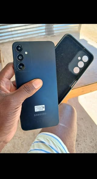 Samsung a05s photo 1