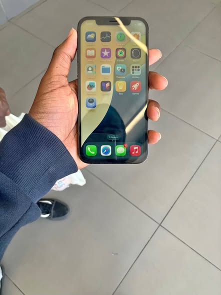 IPhone 12 pro 128GB photo 2
