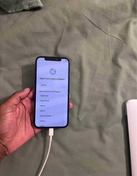 IPhone 12 128GB photo 2