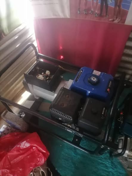 Generator photo 3