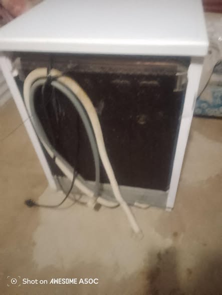 Dishwasher photo 4
