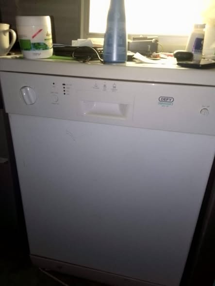 Dishwasher photo 4