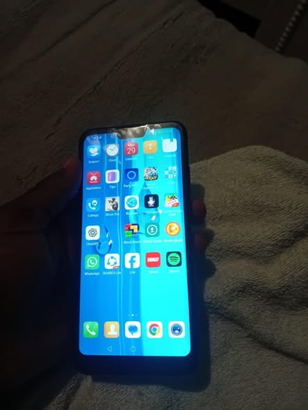 Huawei Y9 photo 1