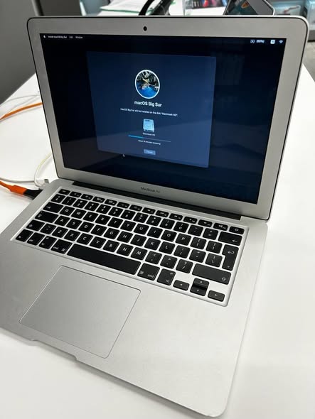 MacBook Air photo 1