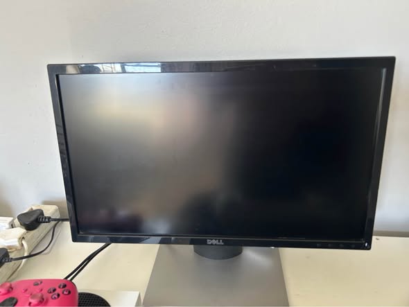 Dell monitor photo 1