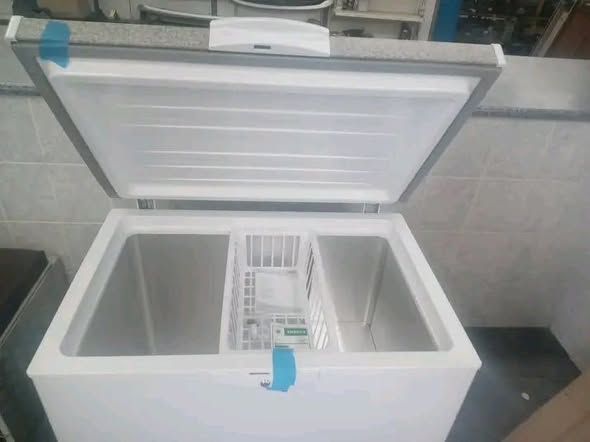 Deep freezer photo 3