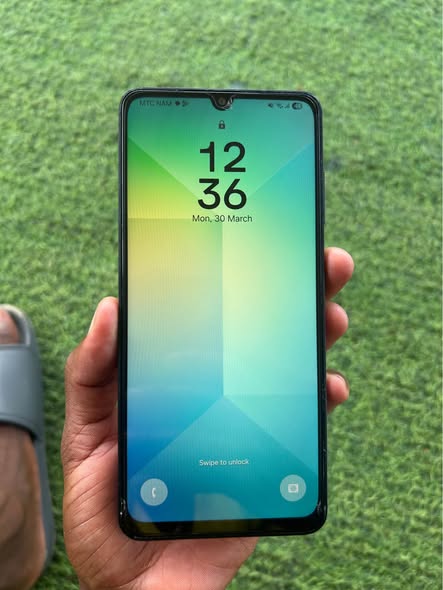 Samsung A06 photo 1