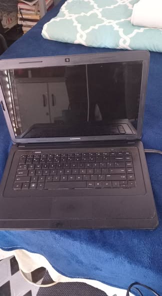 HP LAPTOP photo 2