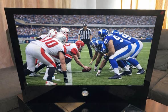 L.G 50 inch TV photo 3