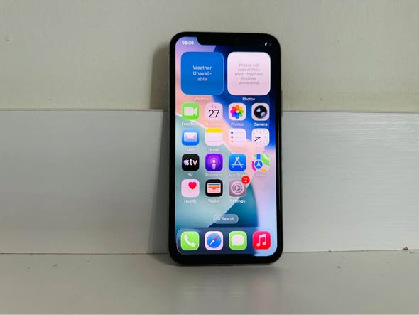 iPhone 11 Pro 64GB photo 2