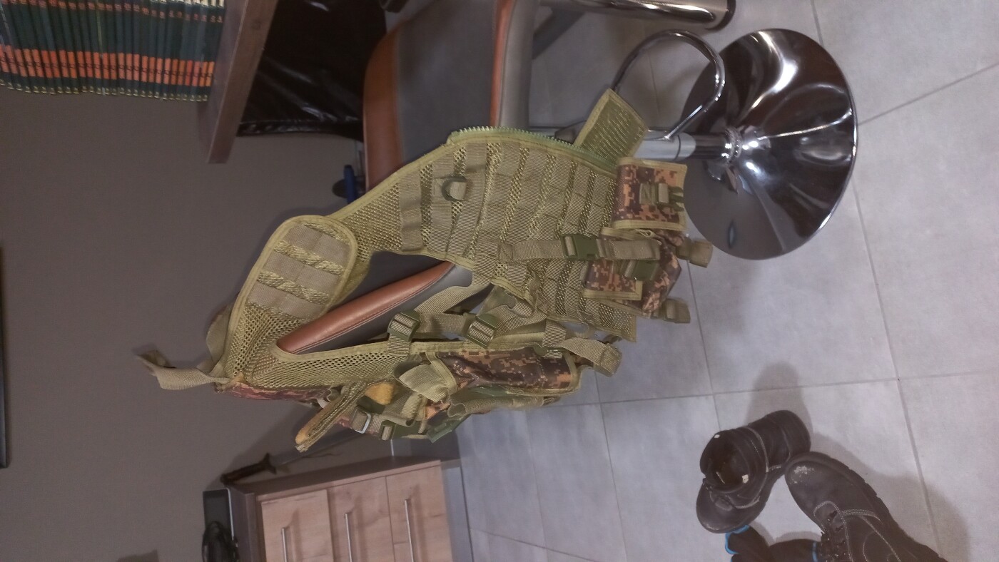 Paintball vest photo 2