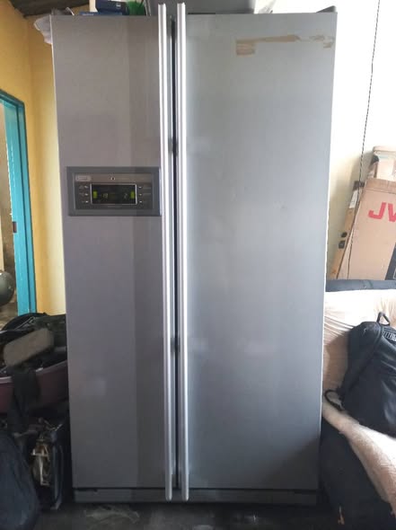 Defy double door fridge photo 2