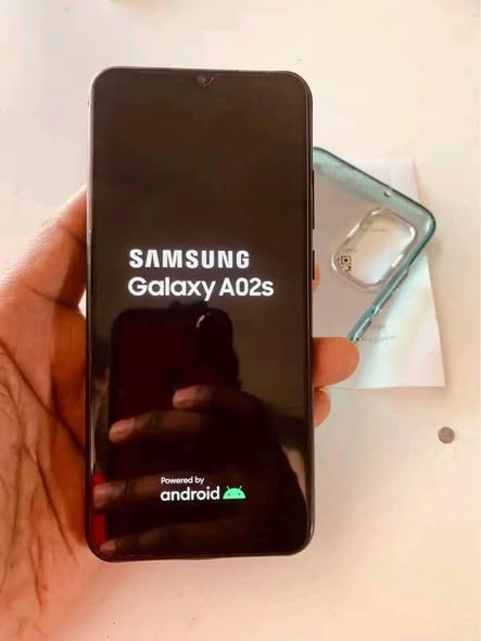 SAMSUNG A02S photo 2